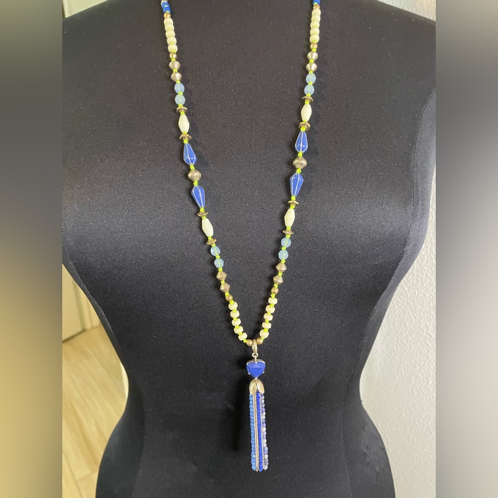 Stella and dot necklace